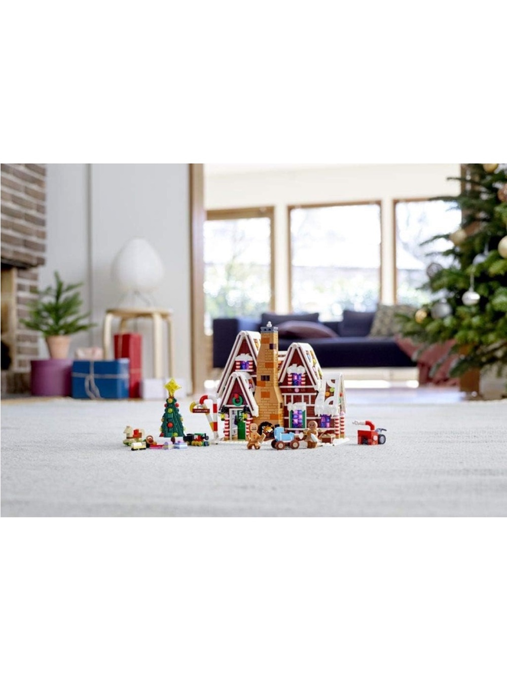 Lego Creator Gingerbread House Building Set - Picture 2 of 8